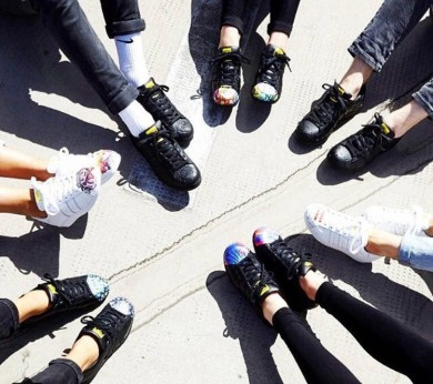 2016 bienestar Adidas Originals Superstar 2sCartoon Graffiti Sneakers Hombre Mujer zapatos para correr,bambas adidas baratas online,zapatos adidas baratos,moderno